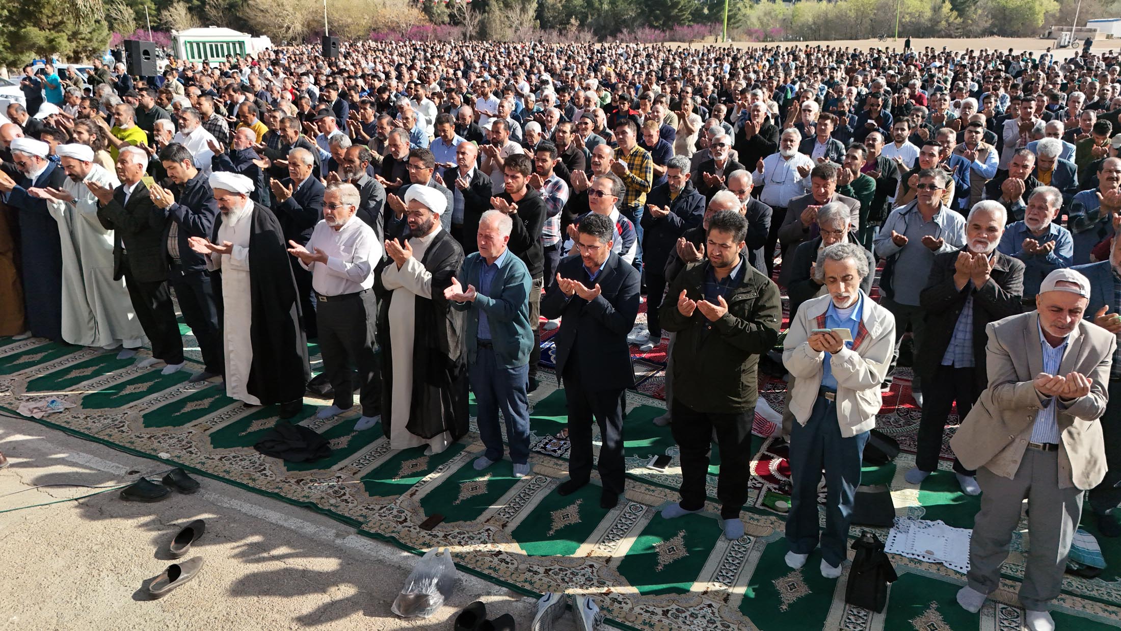 نماز عید سعید فطر شهر بهارستان 