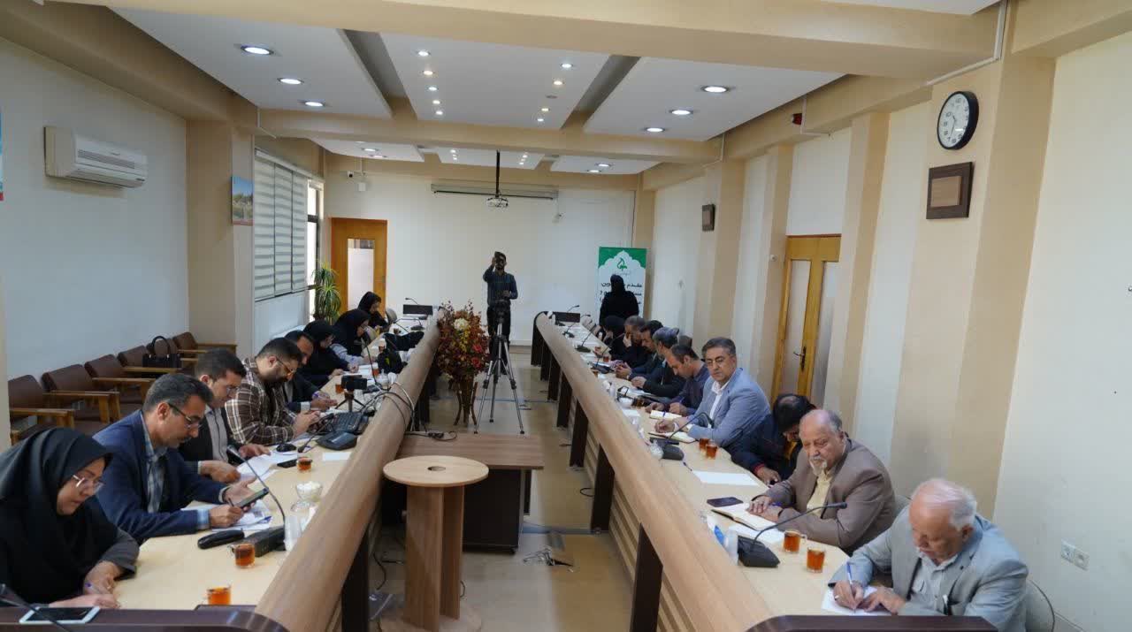 نشست خبری مدیرعامل شرکت عمران 