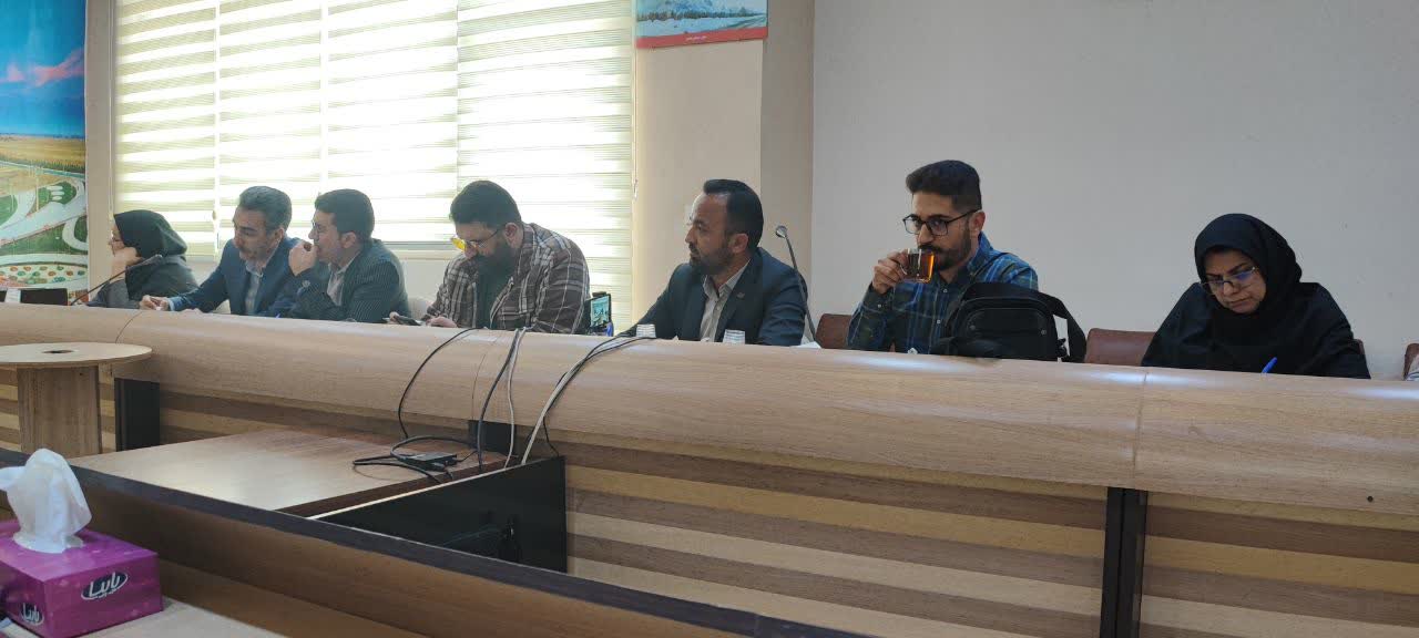 نشست خبری مدیرعامل شرکت عمران 