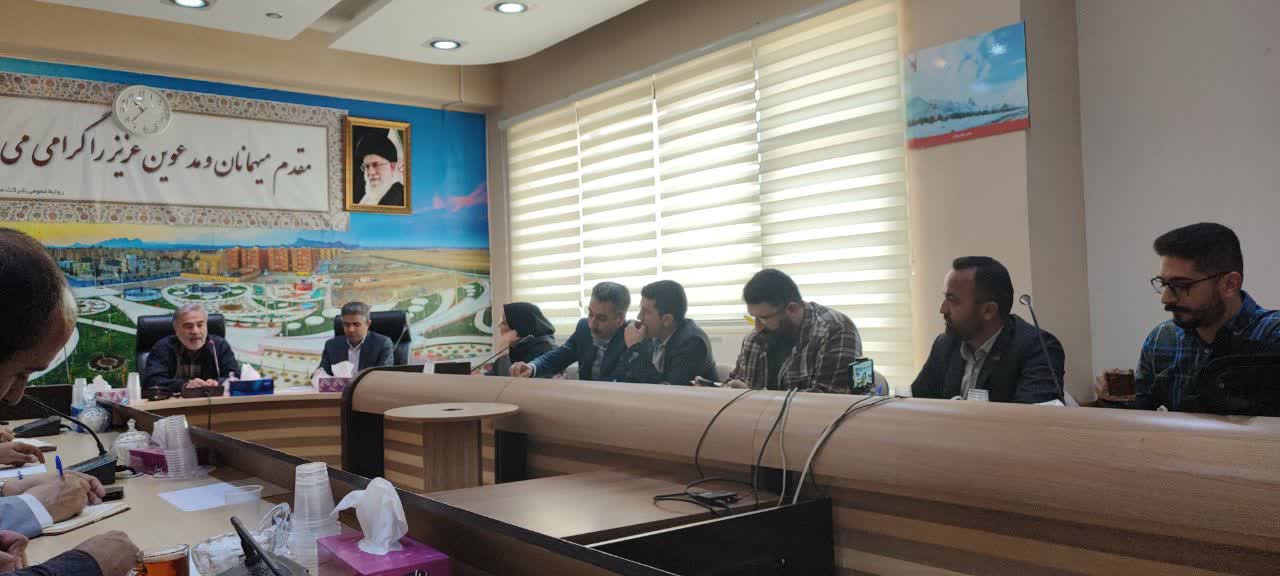 نشست خبری مدیرعامل شرکت عمران 