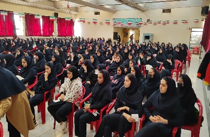  زنگ انقلاب در دبیرستان دخترانه پروین اعتصامی بهارستان 